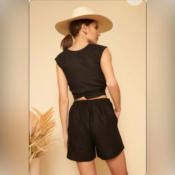 Whimsy + Row Allison Shorts-Black Linen - Picture 3 of 8